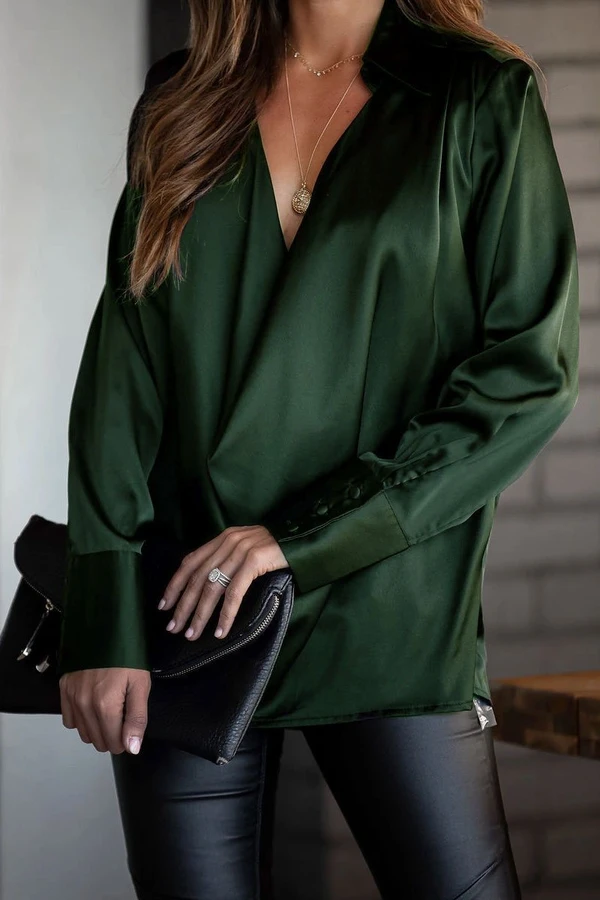 Long Sleeve Solid Color V-Neck Top