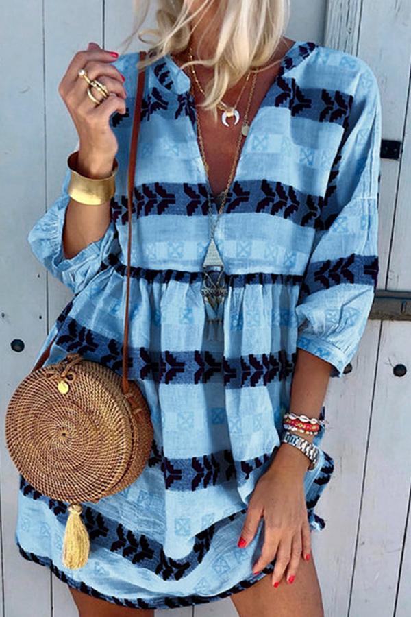 Printed Bracelet Sleeve V-neck Dress