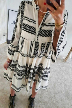 Geometric Printed V-neck Loose Dress