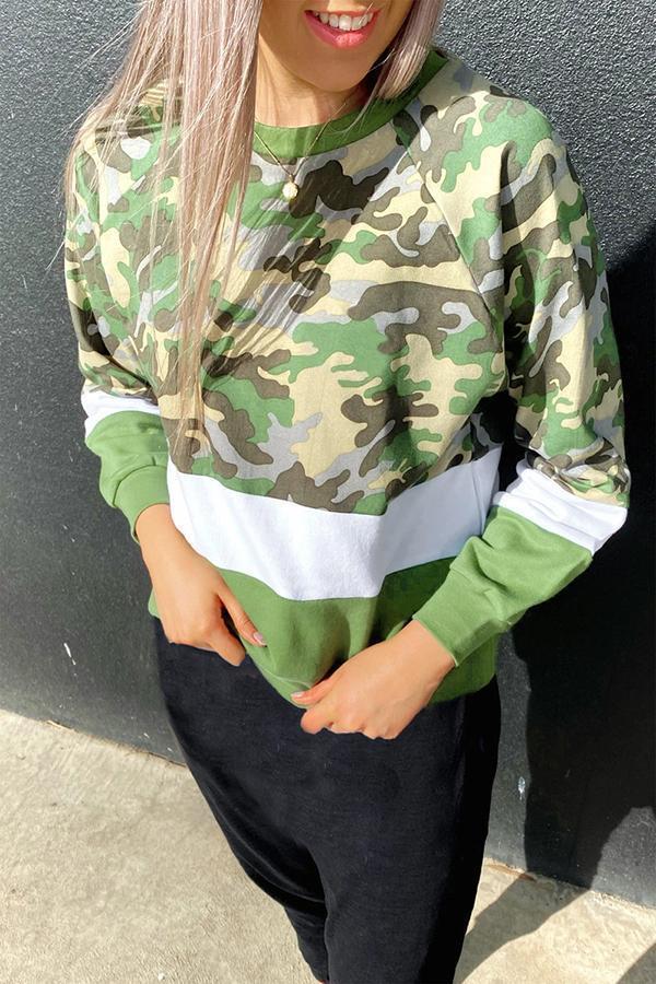 Camouflage Long Sleeve Round Neck Sweatshirt