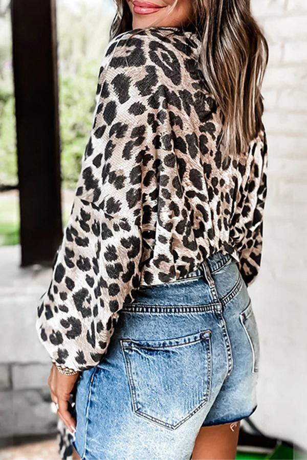 Leopard Print Round Neck Knotted T-Shirt