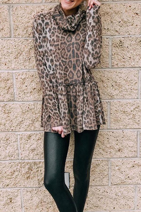 Leopard Print Lace Pile Collar Sweatshirt