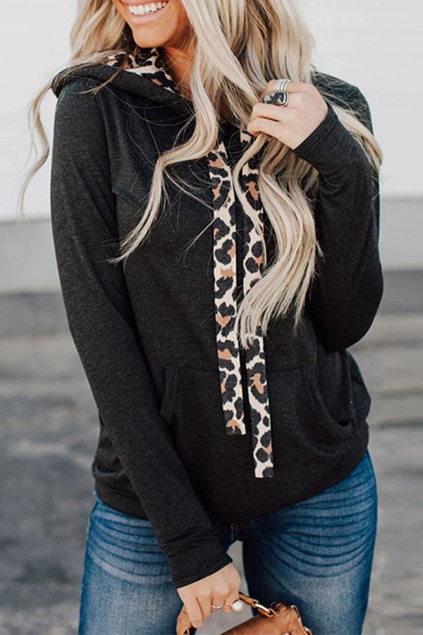 Glamorous V Neck Natural Print Sweater