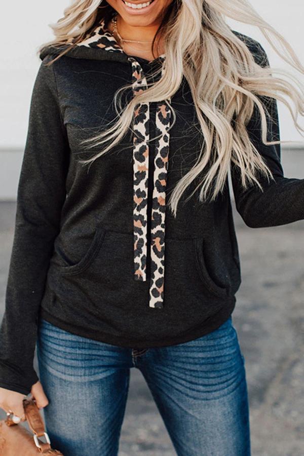 Glamorous V Neck Natural Print Sweater