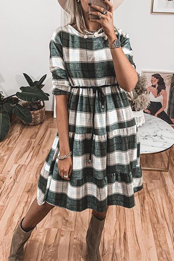 Feminine Tartan Round Neck Midi Dress