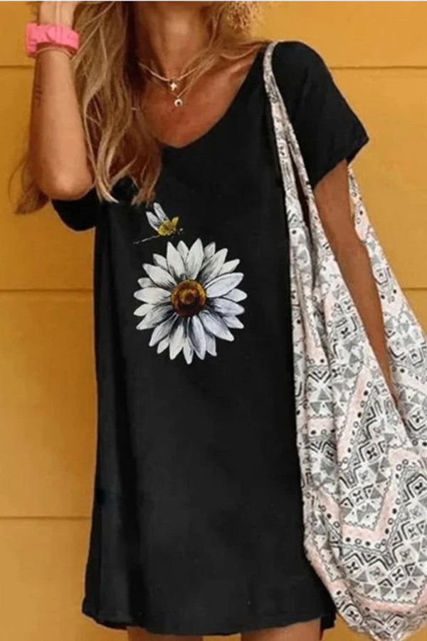 Daisy Print T-Shirt Dress