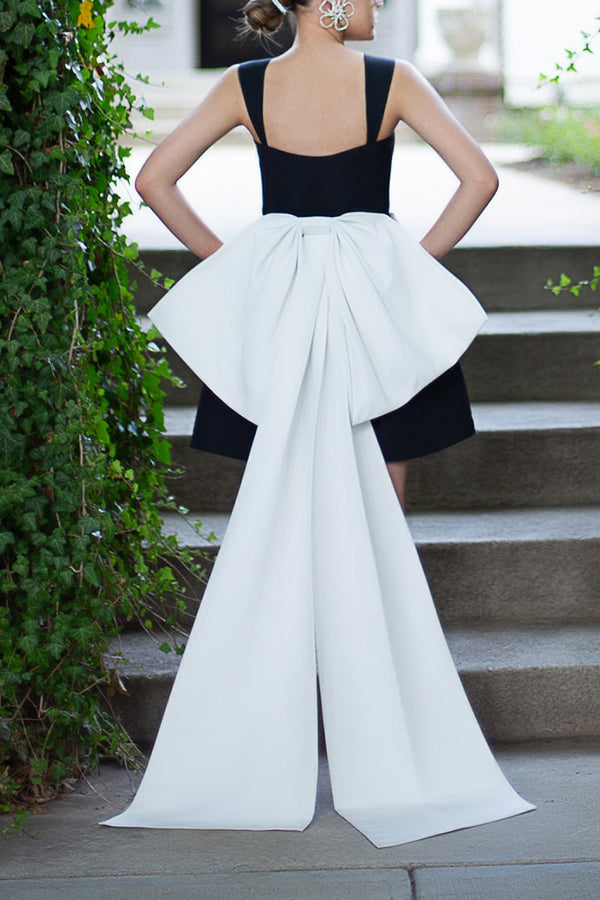 The Perfect Black and White Bow Dress