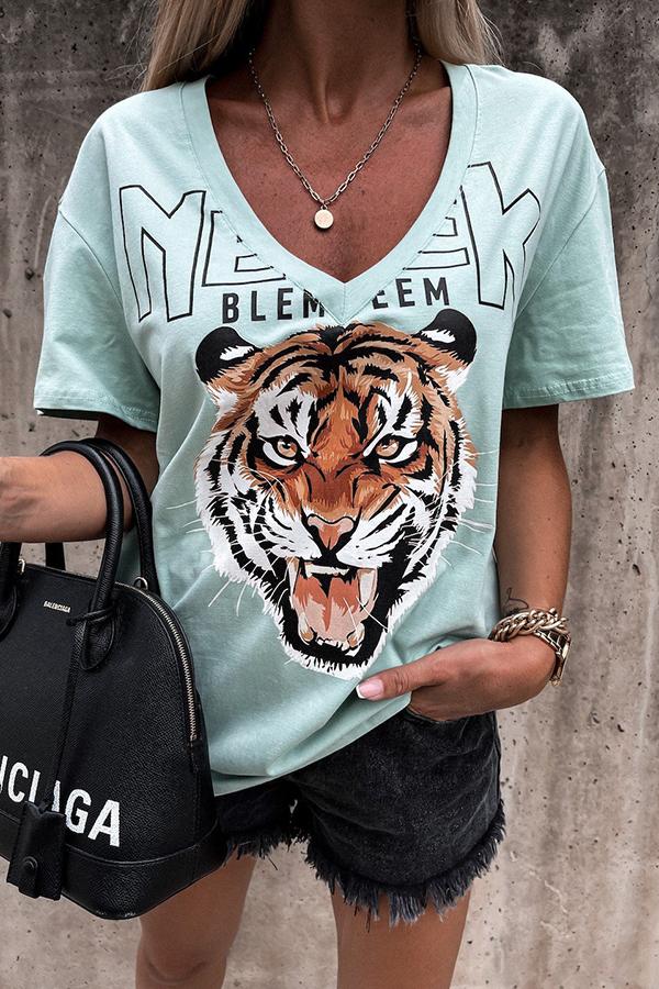 V-neck Tiger Print Casual T-shirt