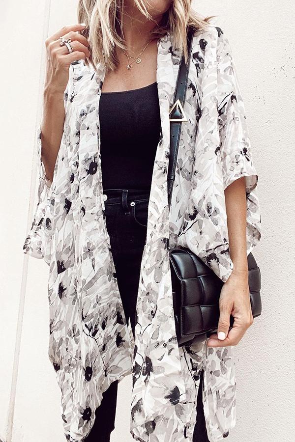 Casual Printed White Five-point Sleeve Cardigan