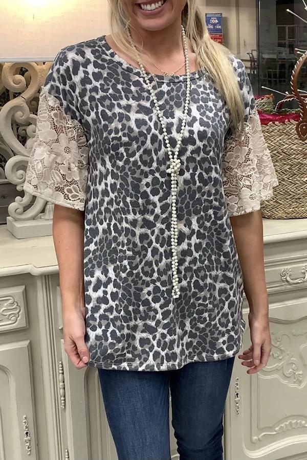 Light Mature Hedging Leopard Print Lace Stitching T-shirt