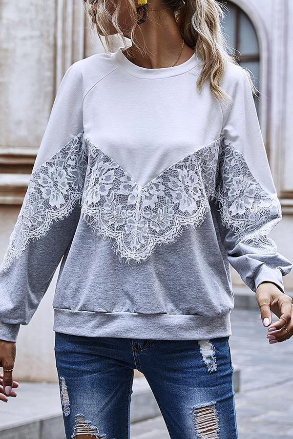 Patchwork Lace Sleeve Round Collar Sweatshirt