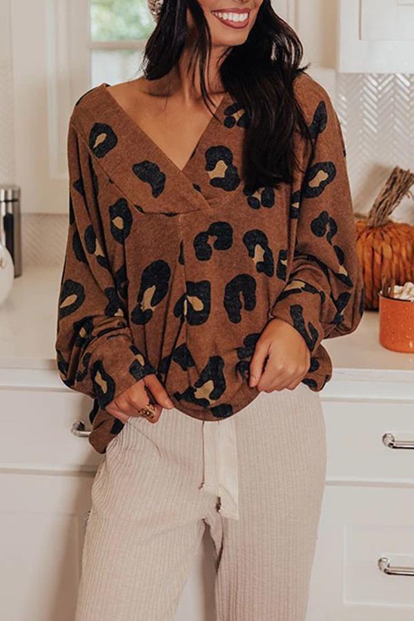 Stylish Leopard Print Long Sleeve Sweatshirt