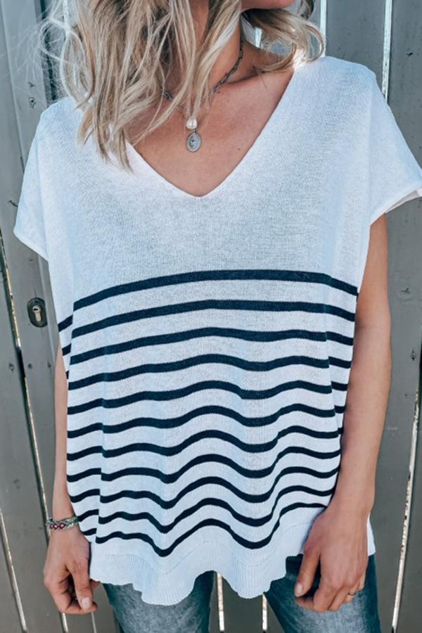 V-neck Striped Loose T-shirt