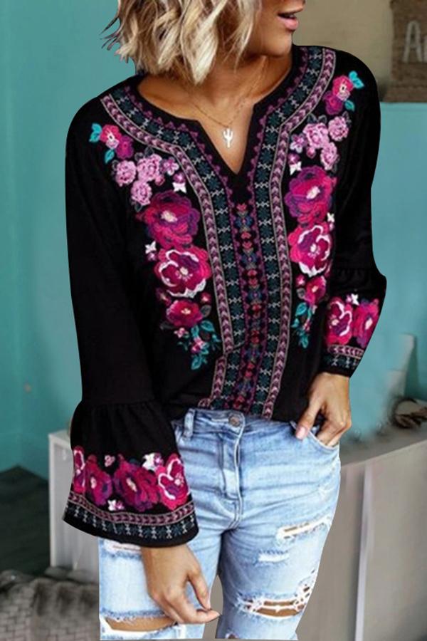 Loose Ethnic Print Long-sleeved T-shirt