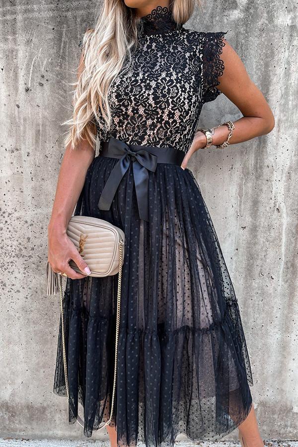 Playful Lace Mesh Stitching Sleeveless Midi Dress