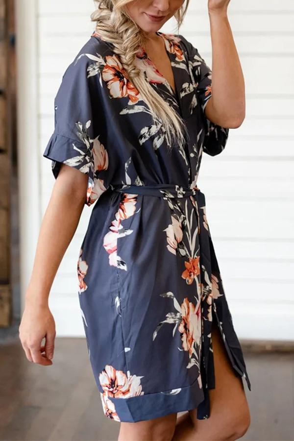 Buttoned Lace Printed V-neck Short-sleeved Dress