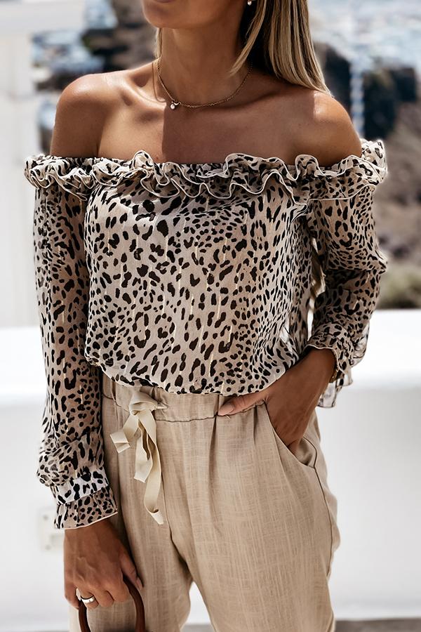 Wooden Ears Off-shoulder Leopard Print Long-sleeved Blouse