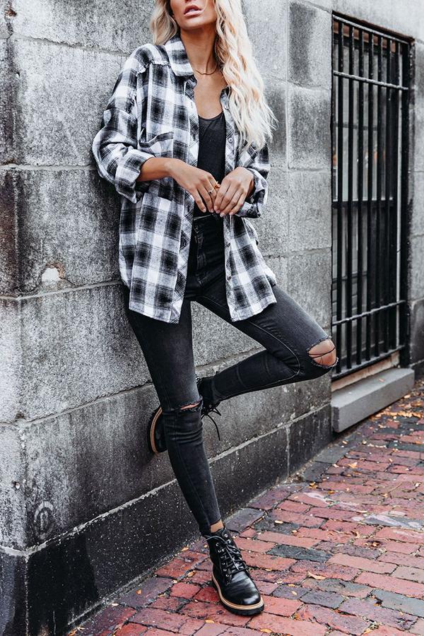 Loose Casual Commuter Black White Plaid Shirt