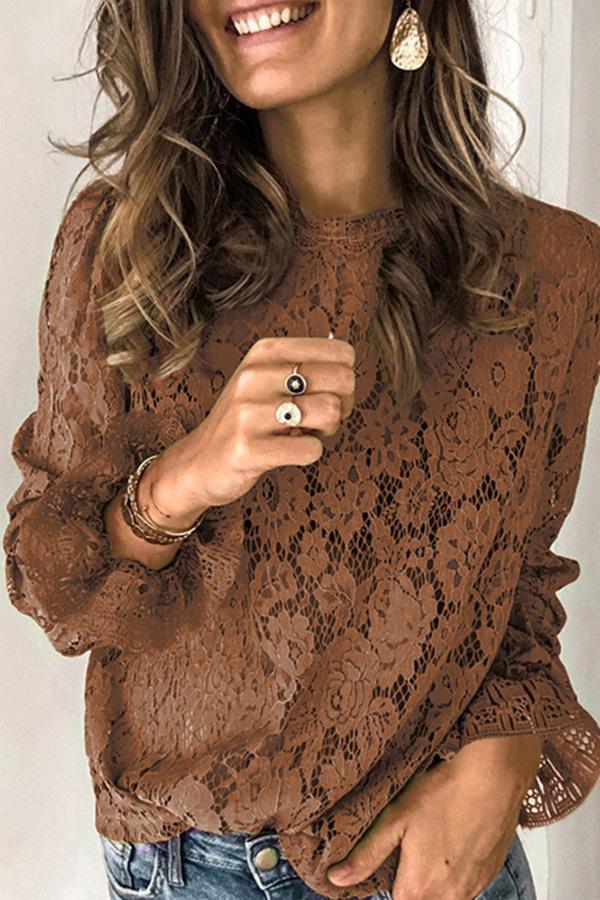 Fashion Elegant Flared-sleeved Hollow Lace Top