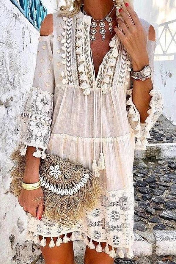 Chic Pretty Lace Tassel Dress