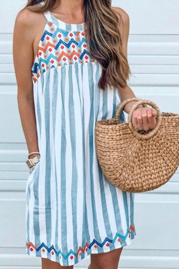 Fresh Striped Embroidery Pockets Dress