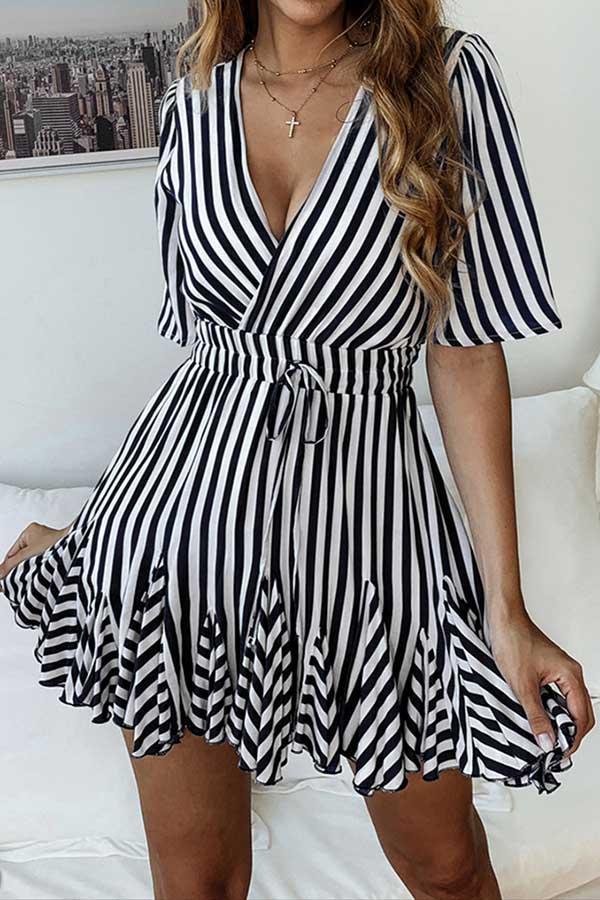 Printed Stripe Lace Short Sleeve Dress