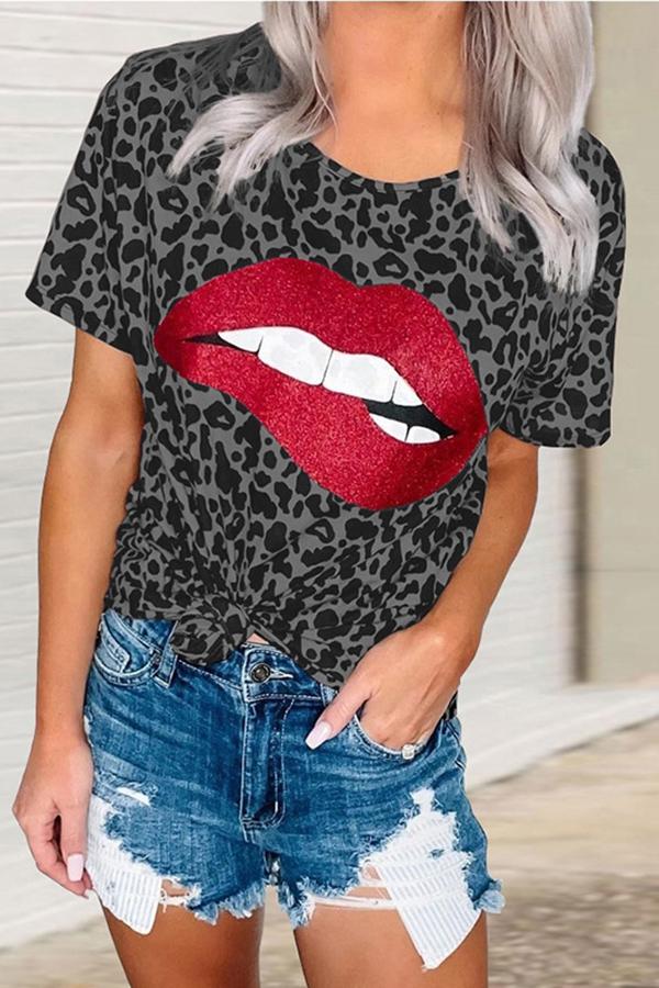 Leopard Print T-shirt With Lips