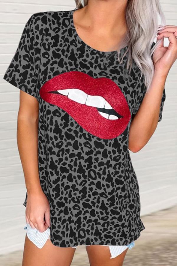 Leopard Print T-shirt With Lips