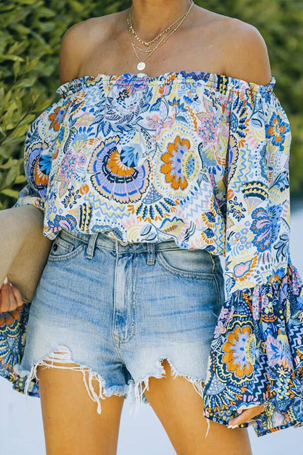 Off Shoulder Long-sleeved Printed Shirt