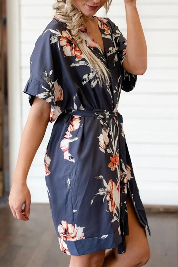 Fashion Lace-up Printed V-neck Short-sleeved Dress