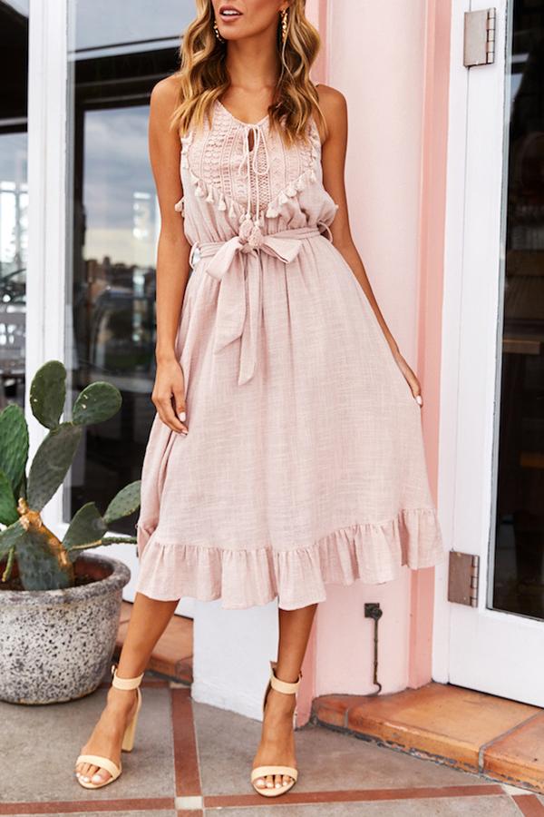 Lace-up sleeveless elegant dress