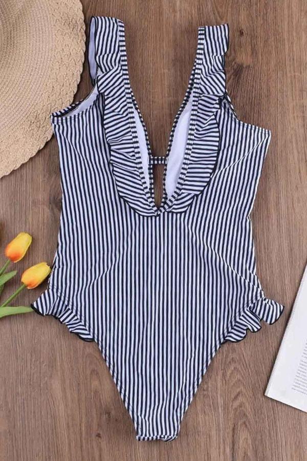 Women's Striped Sweet Ruffled One-piece Swimsuit