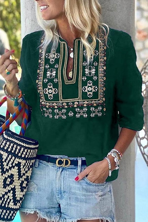 Bohemian Five-point Sleeve Embroidered T-shirt