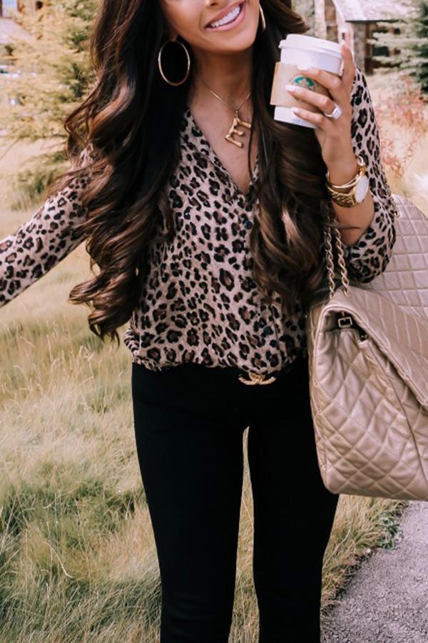 Stylish Leopard Print Breasted Blouses